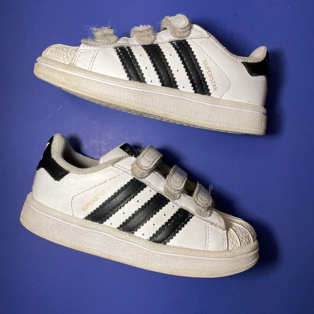 Adidas Black/White Superstar Toddlers SZ 7 Shoes - Picture 2 of 6